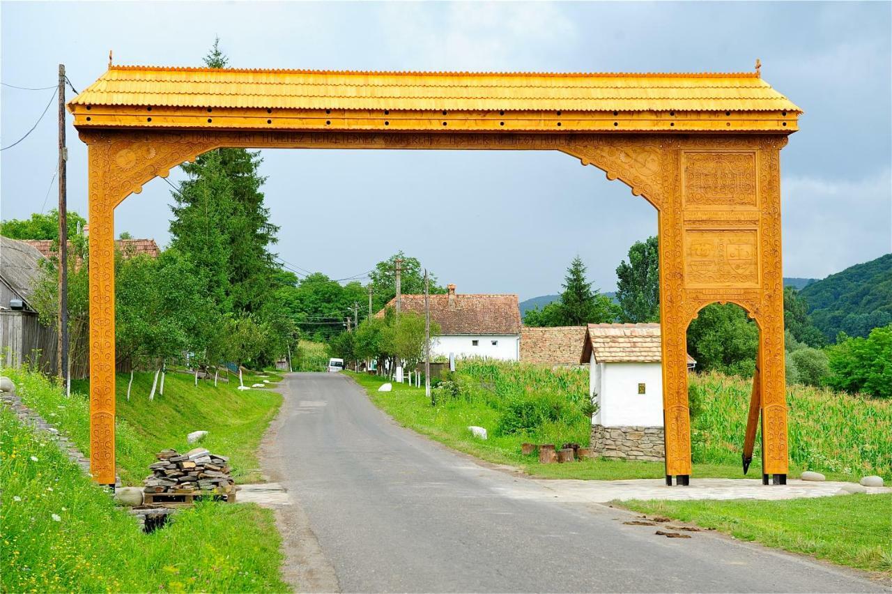 Transylvanian Country House Vetca Exterior photo